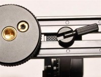 Small-Vertical-Rail-Mounting-Knob-2